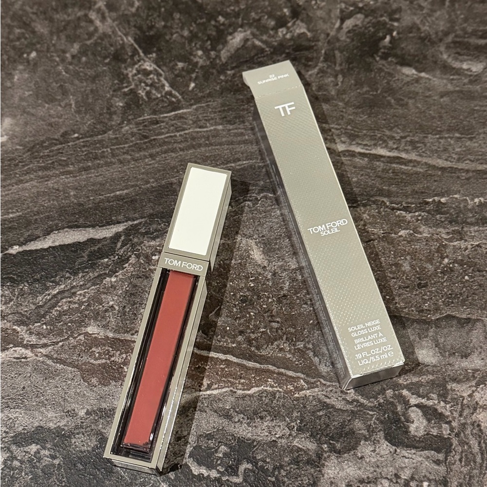 TOM FORD Soleil neige gloss luxe 22 sunrise pink